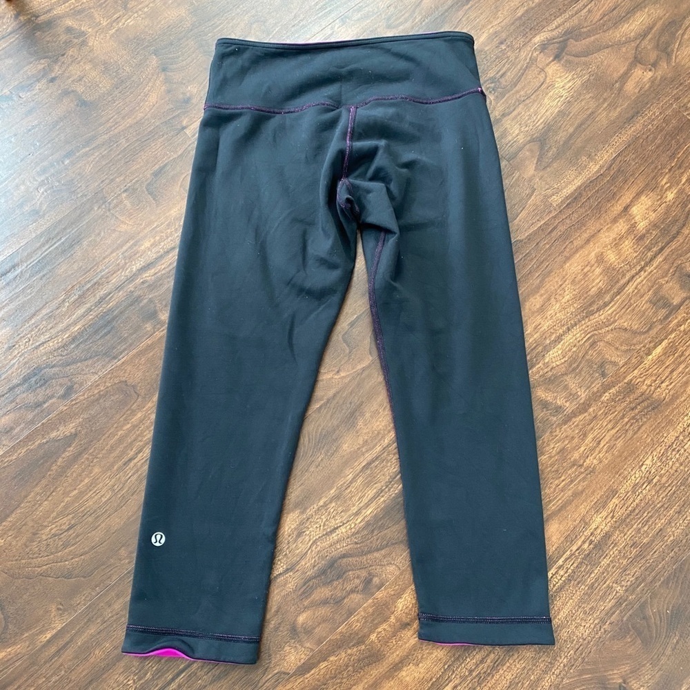 Lululemon Wunder Under Crop Reversible
Black Pink - Picture 4 of 7